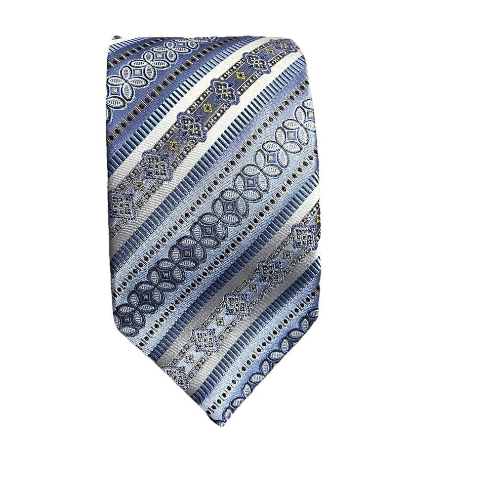 Steve Harvey Men's Necktie 100% Silk Boardroom Preppy White Gray Blue‎ Classic